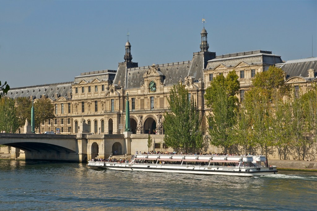 Why Tour Paris? Reason No. 3: Bateaux Mouches on the River&nbsp;Seine
